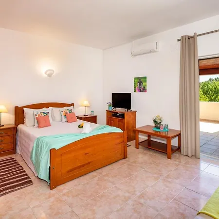 Casa Brito, By Algarveblossom Apartament *