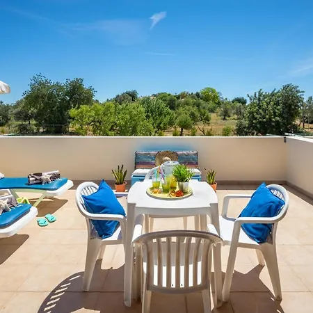 Apartament Casa Brito, By Algarveblossom *