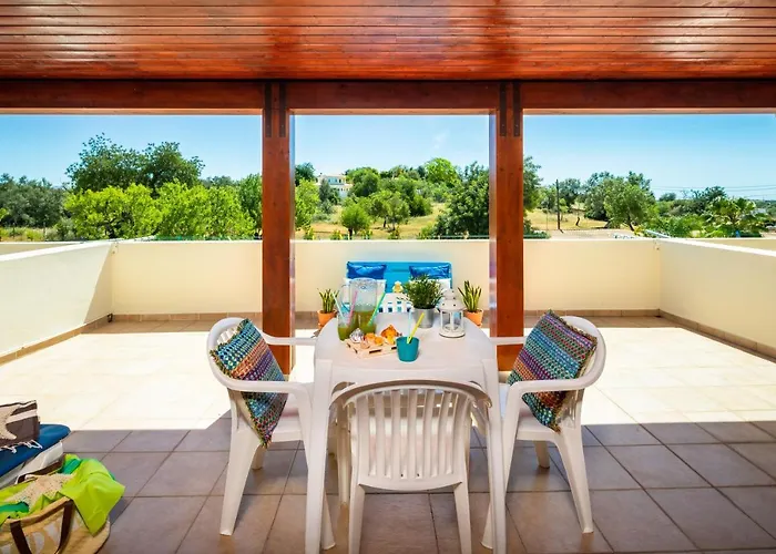 Casa Brito, By Algarveblossom Apartament