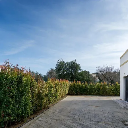 Casa Brito, By Algarveblossom